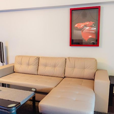 Comfy Apartment With Private Parking And Netflix ブカレスト エクステリア 写真