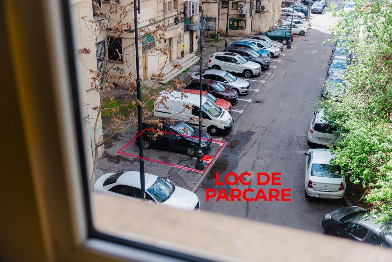 Comfy Apartment With Private Parking And Netflix ブカレスト エクステリア 写真